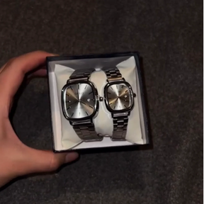 COMPRE 1 e LEVE 2 - Relógios Aura SkyLine Casal + Caixa Premium de Brinde