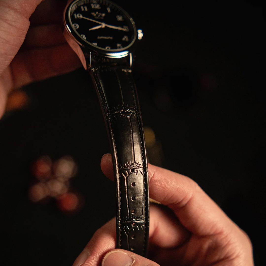 Relógio Aura Mônaco de Couro + Caixa Premium de Brinde