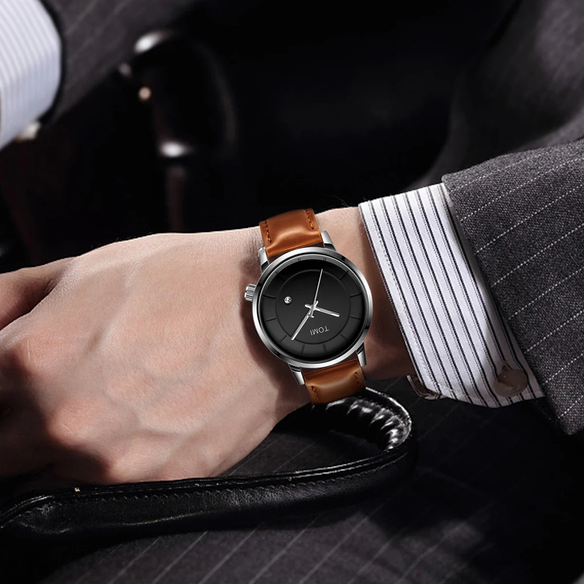 Relógio Aura Atlas de Couro + Caixa Premium de Brinde